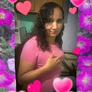 Meet your Posher, Fidelia